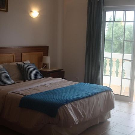 Rustic Villa Guesthouse Santa Bárbara de Nexe Εξωτερικό φωτογραφία