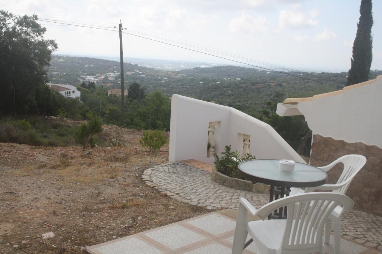 Rustic Villa Guesthouse Santa Bárbara de Nexe Εξωτερικό φωτογραφία