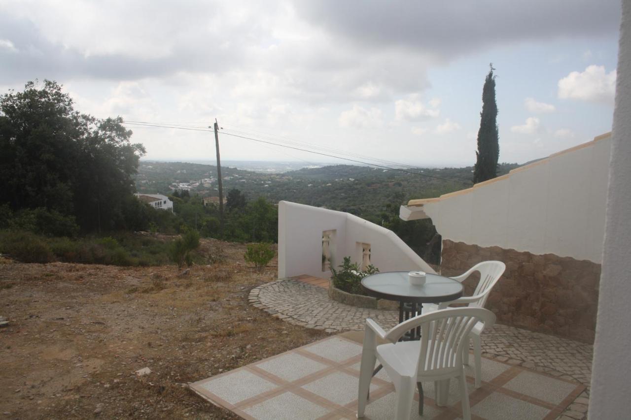 Rustic Villa Guesthouse Santa Bárbara de Nexe Εξωτερικό φωτογραφία