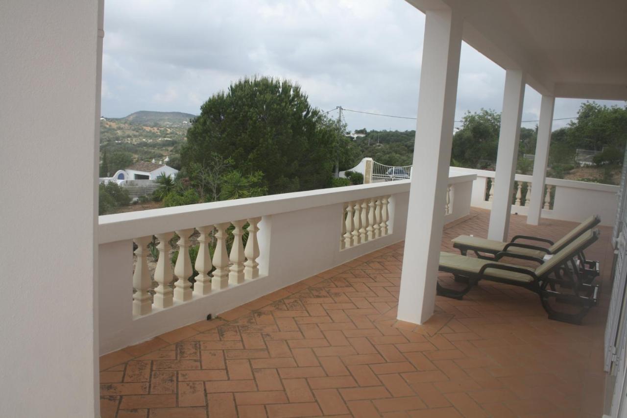 Rustic Villa Guesthouse Santa Bárbara de Nexe Εξωτερικό φωτογραφία