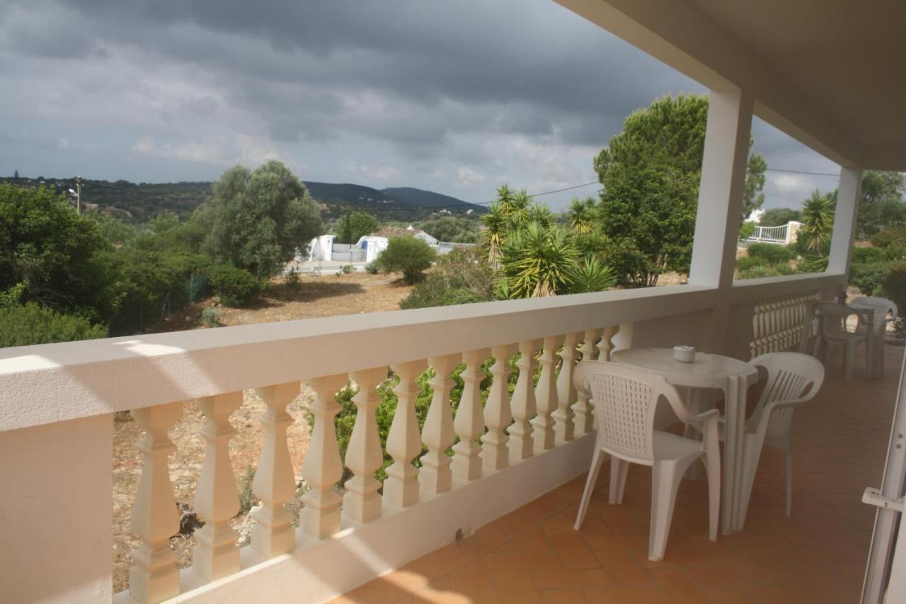 Rustic Villa Guesthouse Santa Bárbara de Nexe Εξωτερικό φωτογραφία