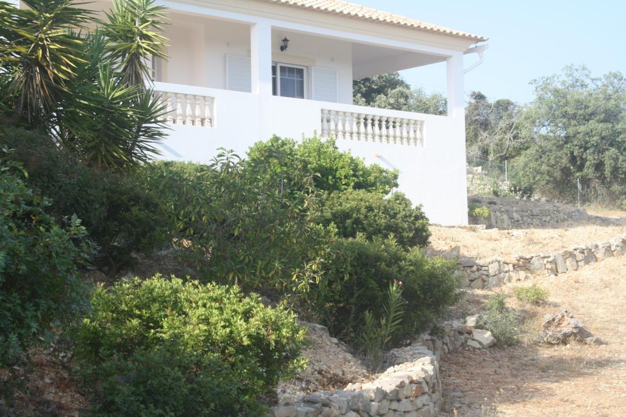 Rustic Villa Guesthouse Santa Bárbara de Nexe Εξωτερικό φωτογραφία